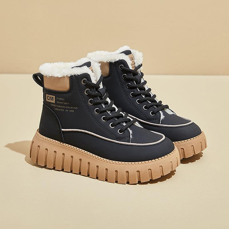 Ins Velvet Martin Boots Women's Winter New Casual Shoes Heightening Student Thermal Locomotive Boots KT