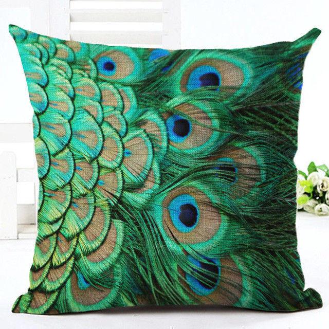 Luxuriöser Kissenbezug aus Leinen in atemberaubendem Pfauendesign für Sofa und Schlafzimmer
