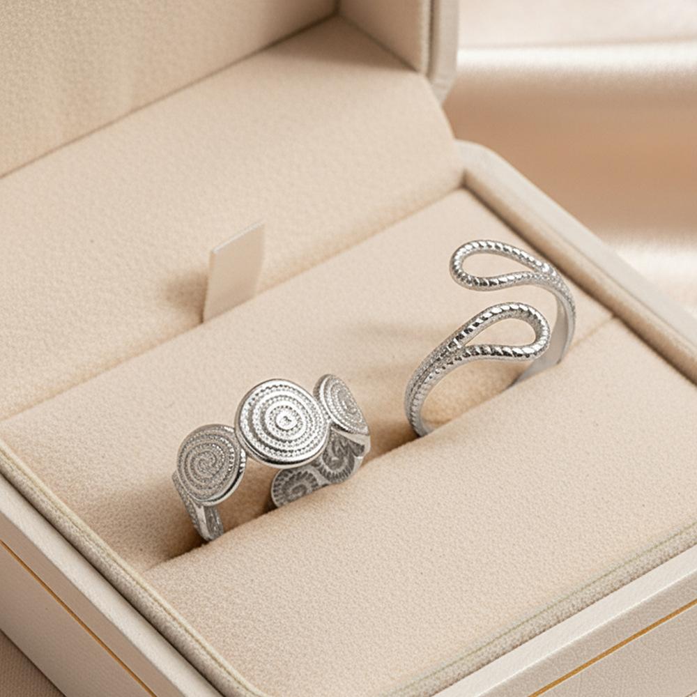 2Pcs/Set Stainless Steel Spiral Spliced Circle Rings for Women Men Irregular Hollow Opening Rings Banquet Jewelry Accessories