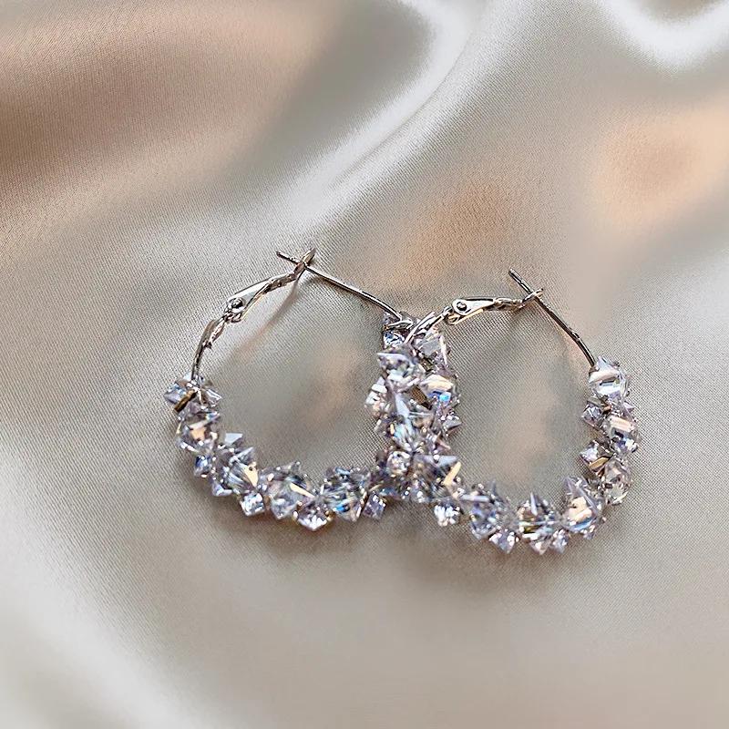 Luxury Geometric Crystal Circle Earrings for Women Elegant Temperament High-End Zircon Hoop Earring Daily Commuting Fine Jewelry