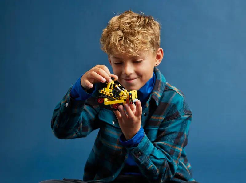 Lego Technic 42163 Buldożer Do Zadań Specjalnych