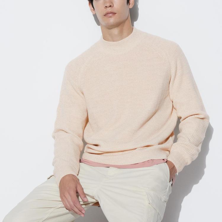 Uniqlo Solid Color Mock Neck Raglan Pullover Knit Sweater Men Sweater Beige 464853-31