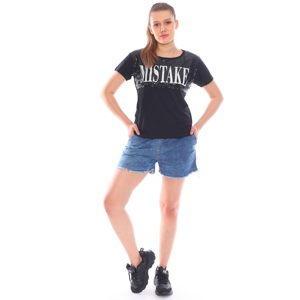 Tricou de damă larg cu paiete imprimate cu litere