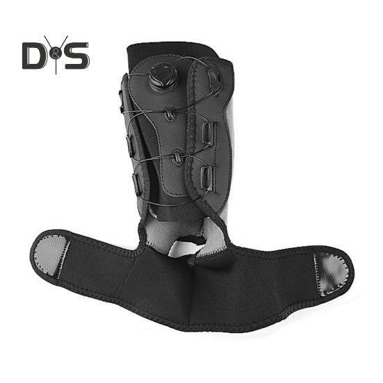 

Регулируемый ортез на голеностоп с двумя алюминиевыми шинами Стабилизатор голеностопного сустава с ручкой-регулятором компрессии Х-образный ограничительный пояс для восстановления после спортивных травм черный серый