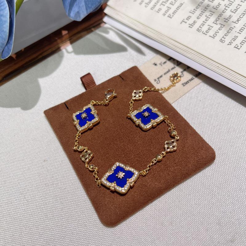 Italian Cloth Qi Lati Natural White Fritillary Four-Leaf Clover Bracelet Women'S Fashion Retro Rhombus Chalcedony Jewelry