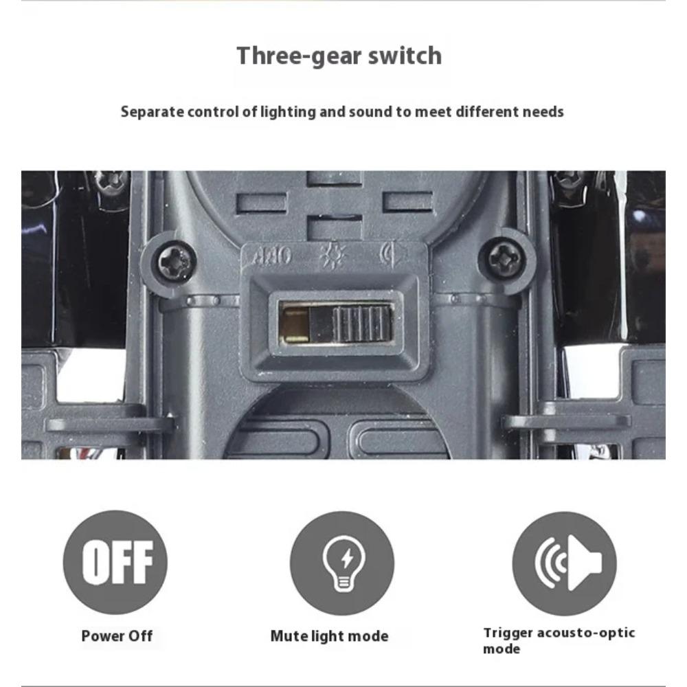 1/24 Rolls-Royce Retro Phantom Oldtimer Modell, Simulierter Sound und Licht, Vierrad-Stoßdämpfung, Vorderradlenkung