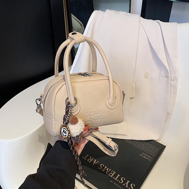 

Темпераментный ретро маленькая сумка женская 2025 новая осень и зима универсальная сумка-мессенджер модный тренд портативная сумка-подушка No pendant хаки