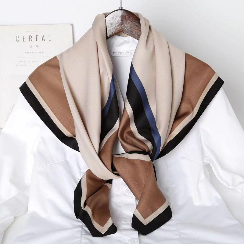 Versatile Shawl Animal Print Black And White Simple Large Square Scarf 90 * 90Cm Simulated Silk Twill Silk Women'S Silk Scarf