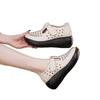 Round-toed Flat, Hollowed-out Sandal Style, Breathable Crocs with Sponge Soles, Comfortable Headband Shoes