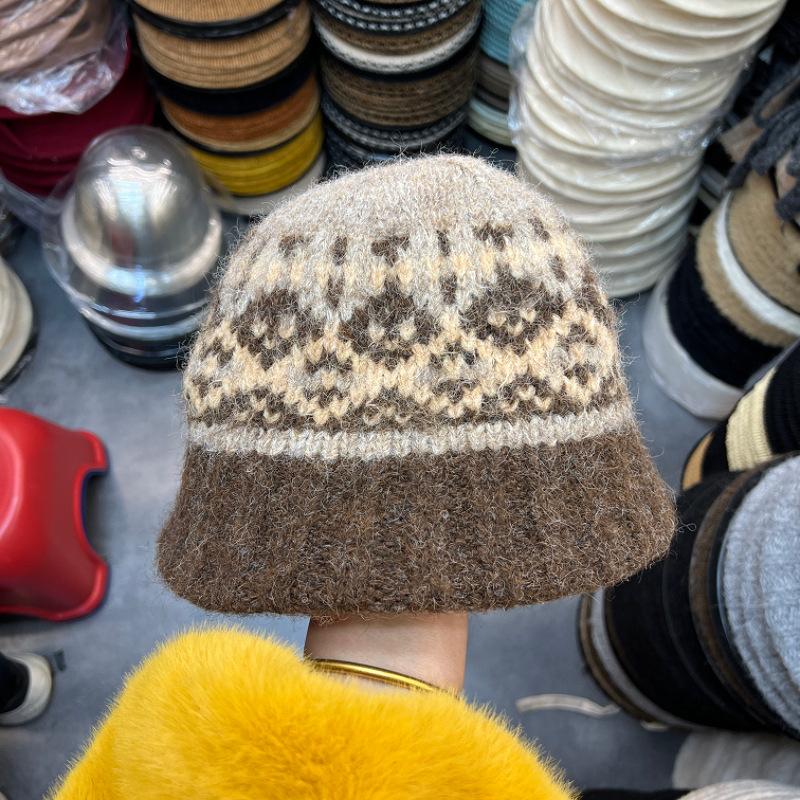 Retro jacquard knitted bucket hat women's autumn and winter new small face warm wool basin hat casual bucket hat