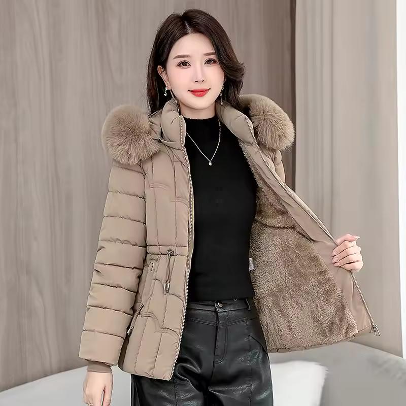 Giacca invernale da donna Parka Moda Alta qualità Caldo cotone imbottito Cappotto corto da donna Soprabito con cappuccio Tops