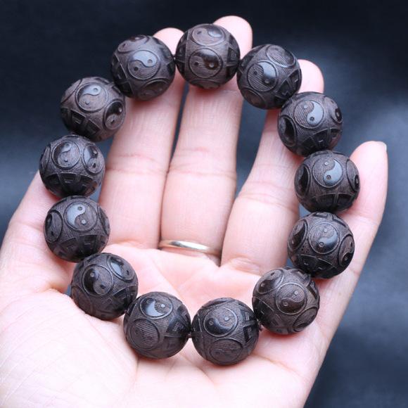 Ebony Purple Sandalwood Laser Engraved Buddhist Beads with Auspicious Clouds and Namo Amitabha Buddha Design Bracelet