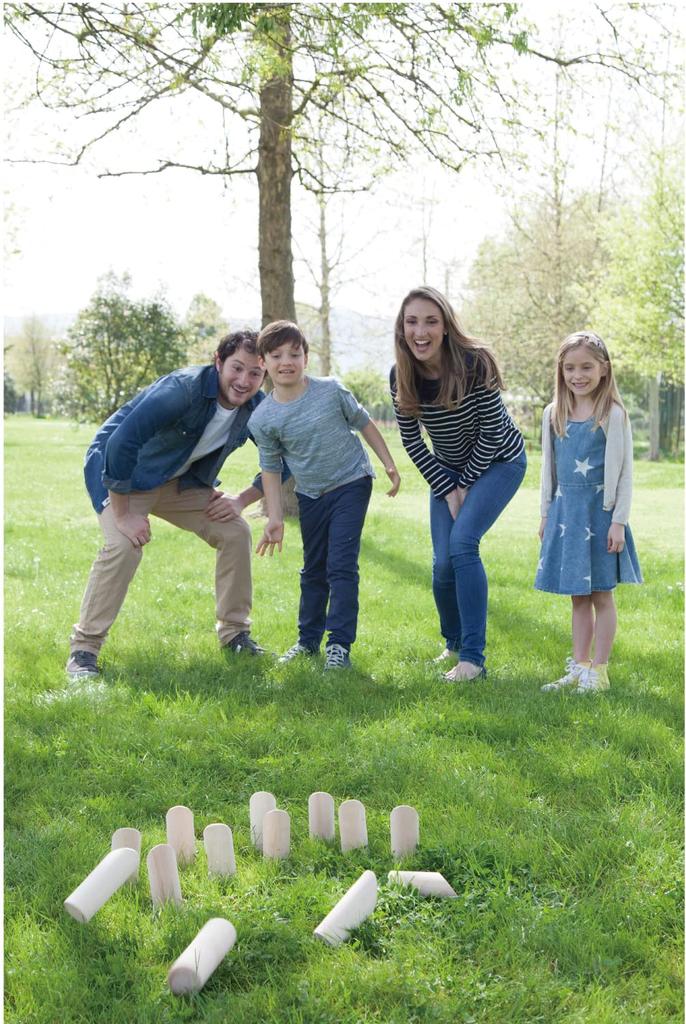 TRADE ONE Mölkky Complete Set with Wooden Sticks, Perfect for Outdoor Sports, Parks, and Fun for All Ages, Men and Women, 60124