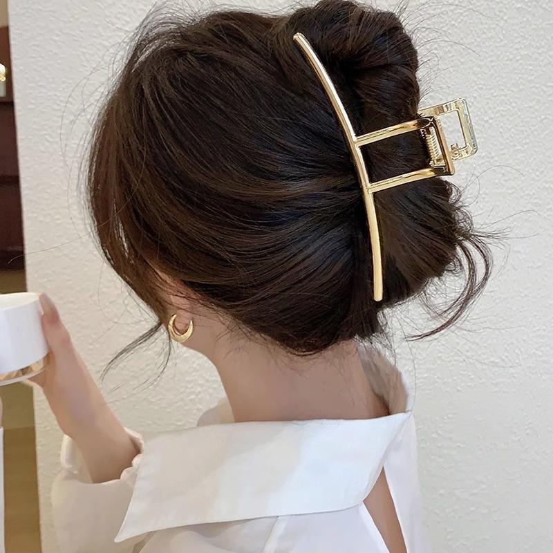 13.5cm Oversized Metal Hair Claws Women Fashion Large Shark Hair Clip Crab Barrettes Fashion Hairpins Headwear For Girl Hair Accessories