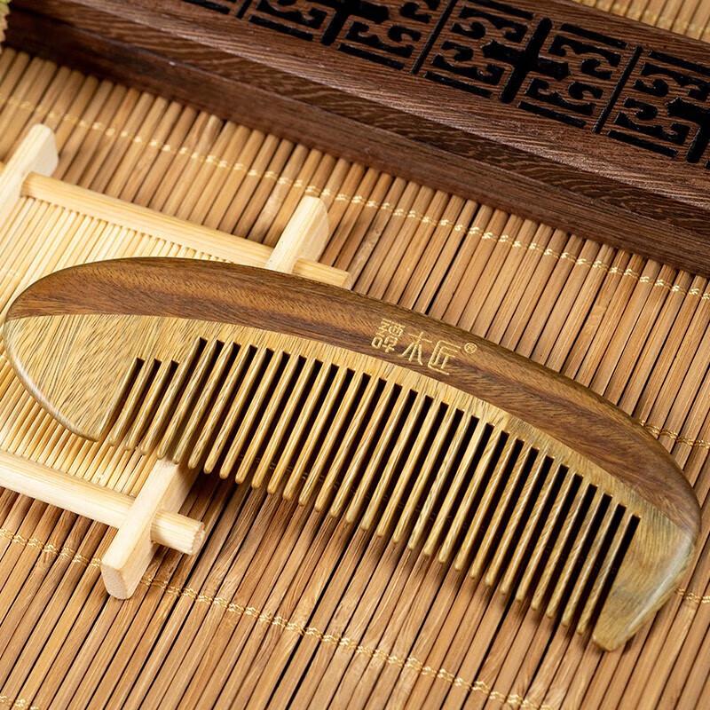 Tan Mujian Green Sandalwood Comb Gift Set - Magpie Design