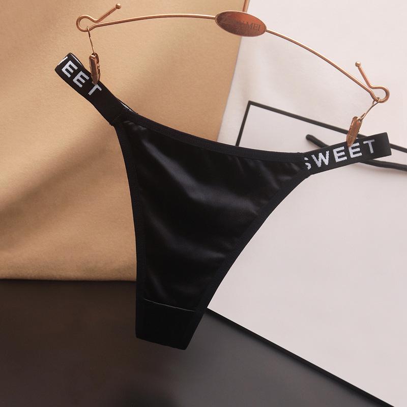 

Європейські та американські безшовні стрінги великих розмірів з низькою посадкою – Шовковисто-гладкі з поясом з літерами та бавовняною ластовицею Extra Large чорний