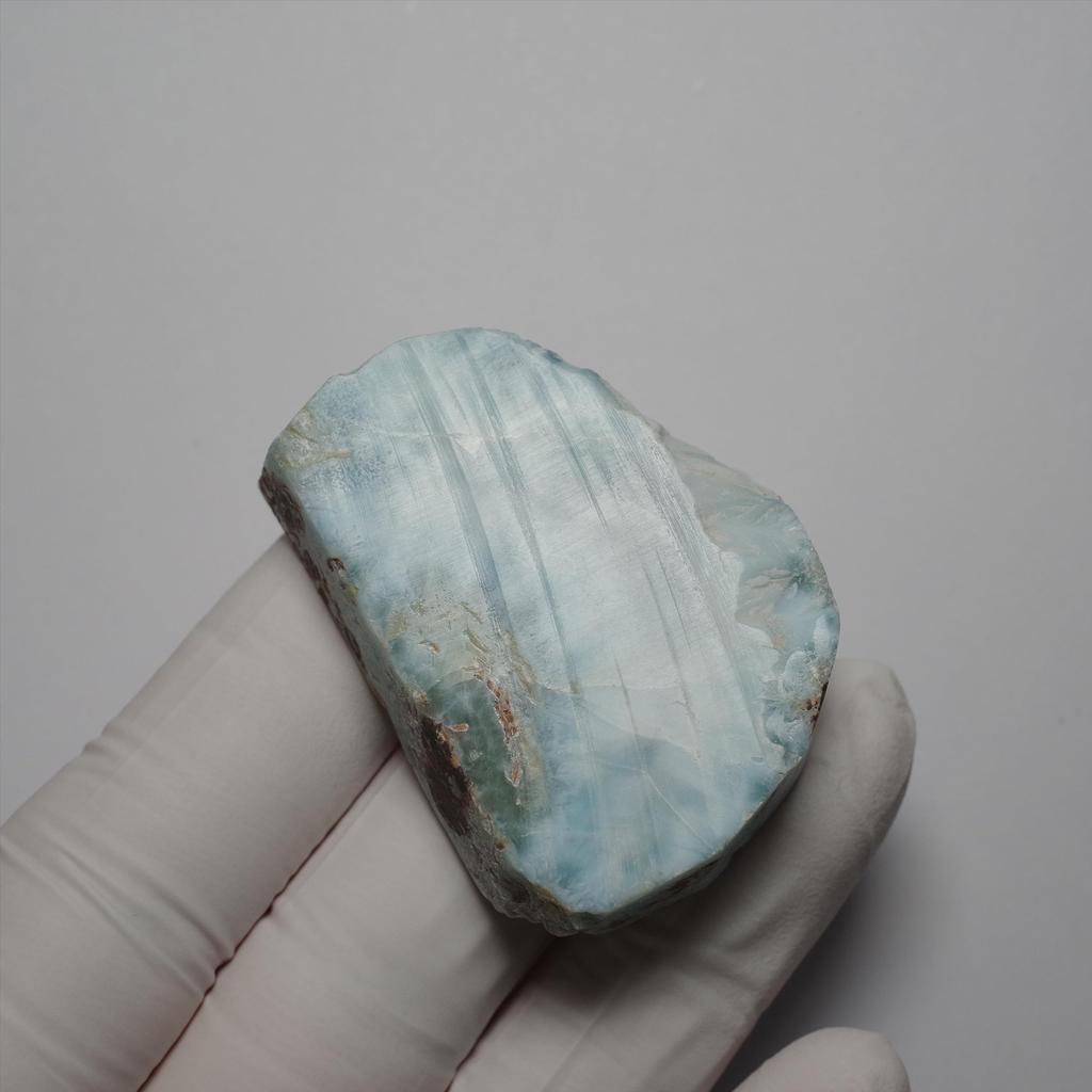 Stein Natürliches Mineral Larimar Exemplar 45x32x13mm Dominikanische [N2 Natural] (Larimar/blauer Pektolith) / (56 "Unikate" ca.. 37 g,
