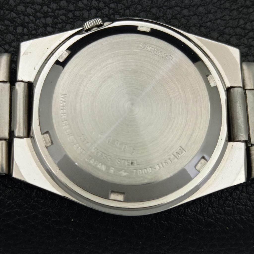 GENUINE VINTAGE SEIKO 5 AUTOMATIC JAPAN 7009A MENS ORIGINAL DIAL WATCH A702472-5