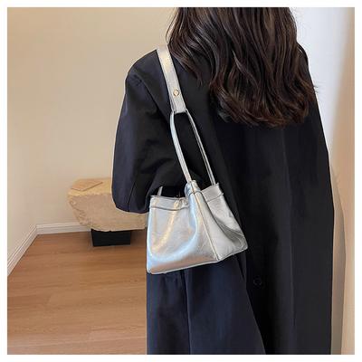 Mini bolsa transversal prateada para mulheres, bolsa de mão da moda, bolsa curta para festa, bolsa de axila para mulheres