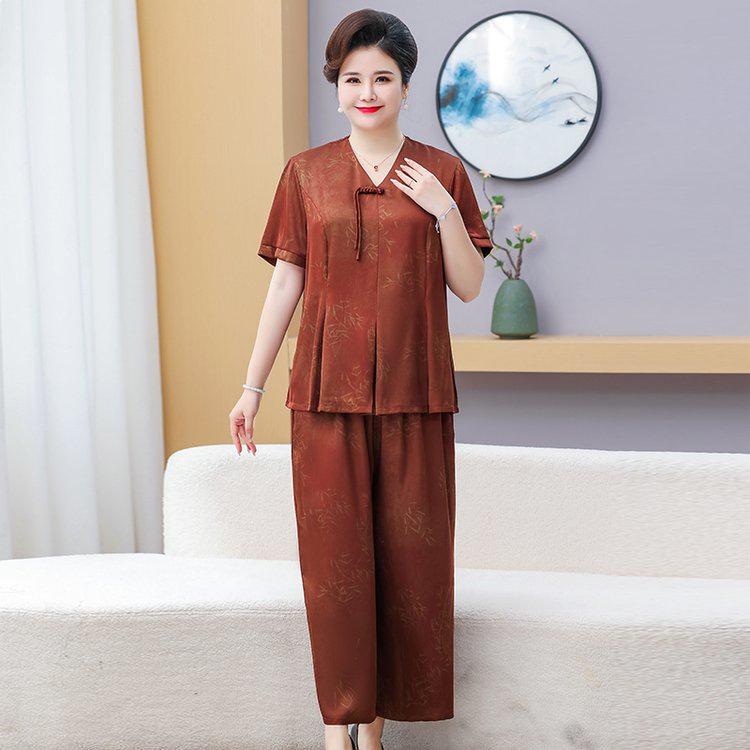 Summer Chinese Style Two-Piece T-Shirt Set for Middle-Aged Women - Plus Size, Loose Fit, Short Sleeve