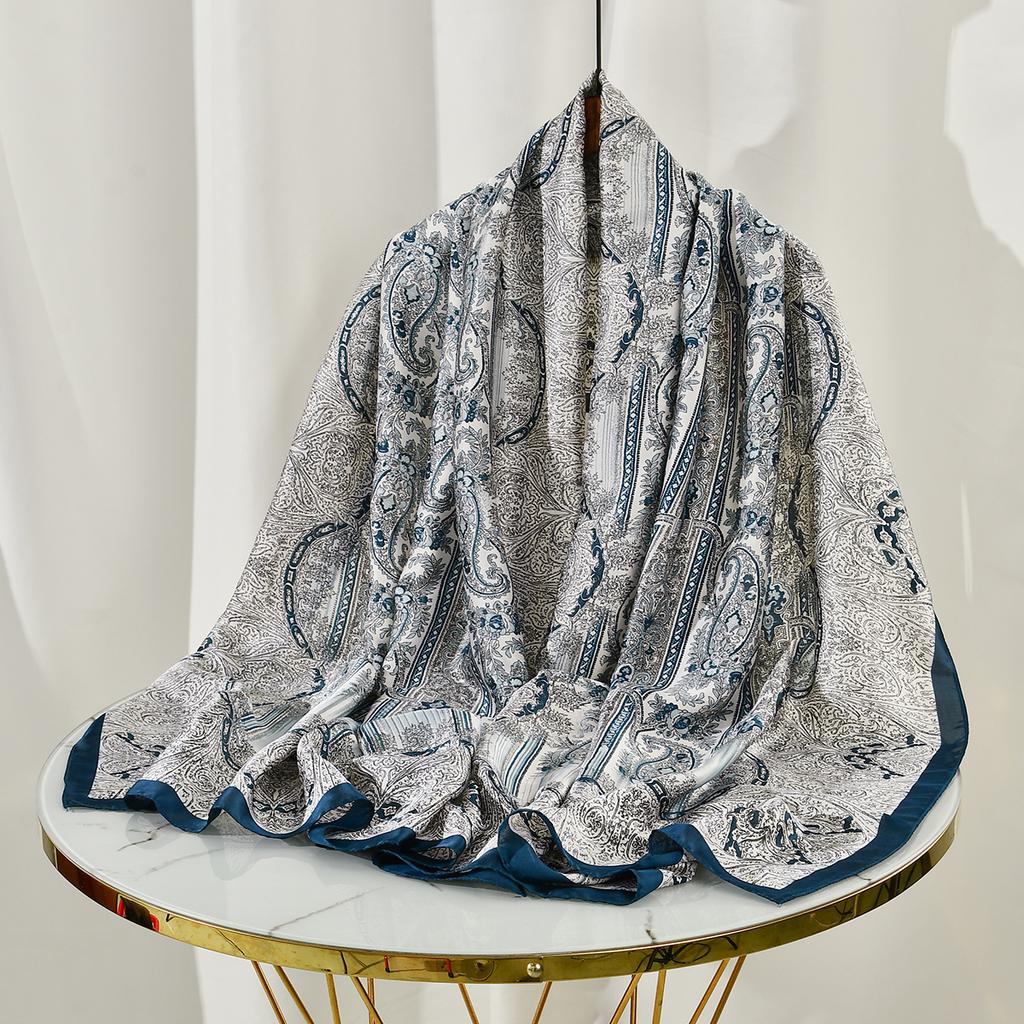 Paisley-bedruckter Satinseiden-Hijab-Schal für Frauen Muslimische Hijabs Schals Mode Lange Kopftücher Islam Turban Foulard Kopftuch