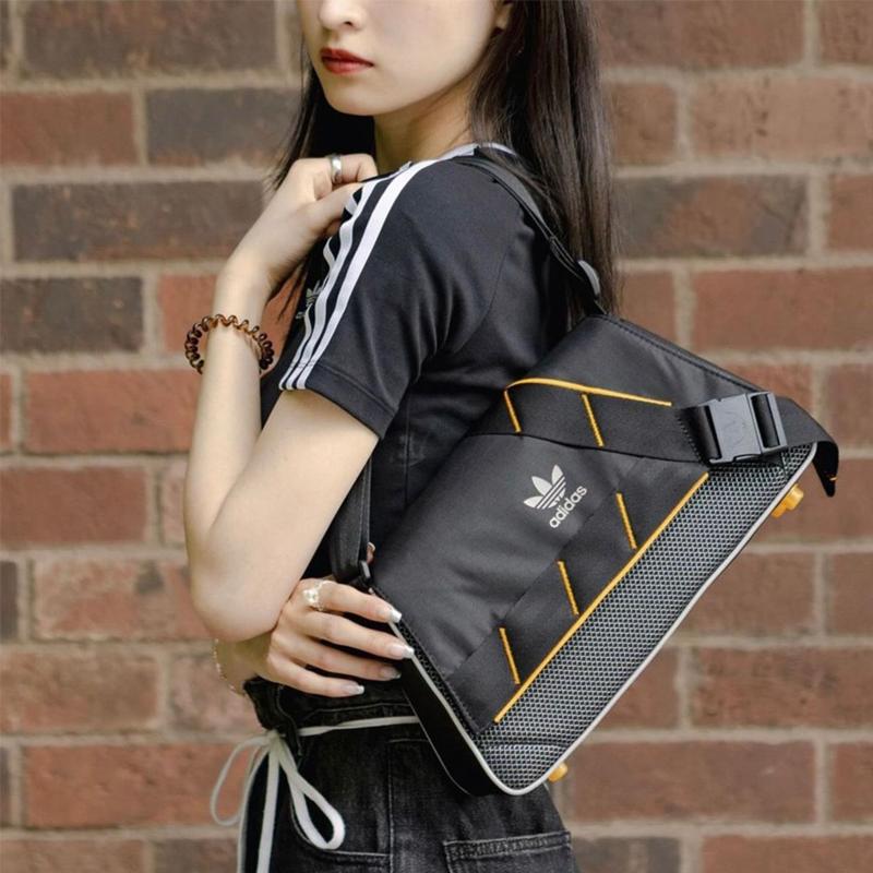 New Adidas Recycled Polyester Shoulder Bag Regular Unisex Black IW8625