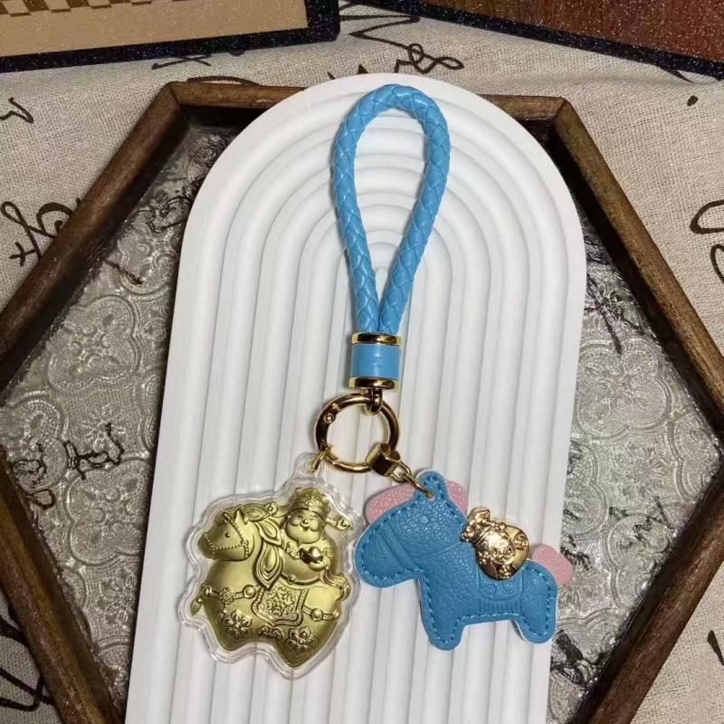 Pure Gold Caishen Arrival Keychain: Year of Birth Ornament and Gift for Friends or Clients Without Gold