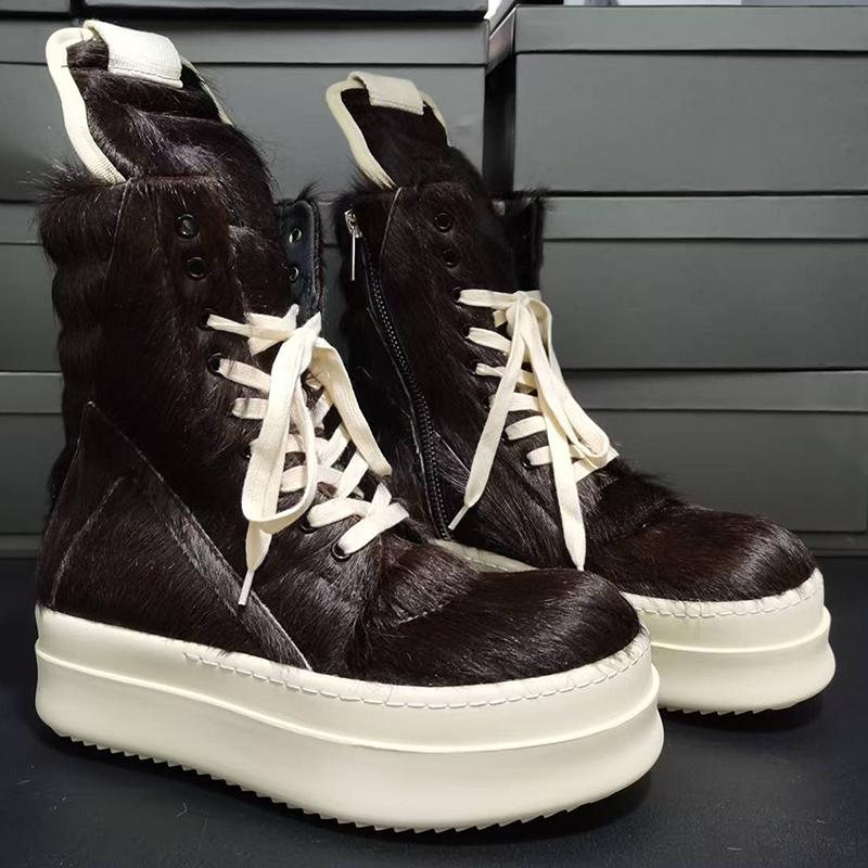 

Зимові Нові Чоловічі Високі Кросівки з Натуральної Шкіри та Кінського Волосся Жіноче Взуття Збільшена Висота Платформа Плоскі Вінтажні Мотоциклетні Чоботи 48 кавовий
