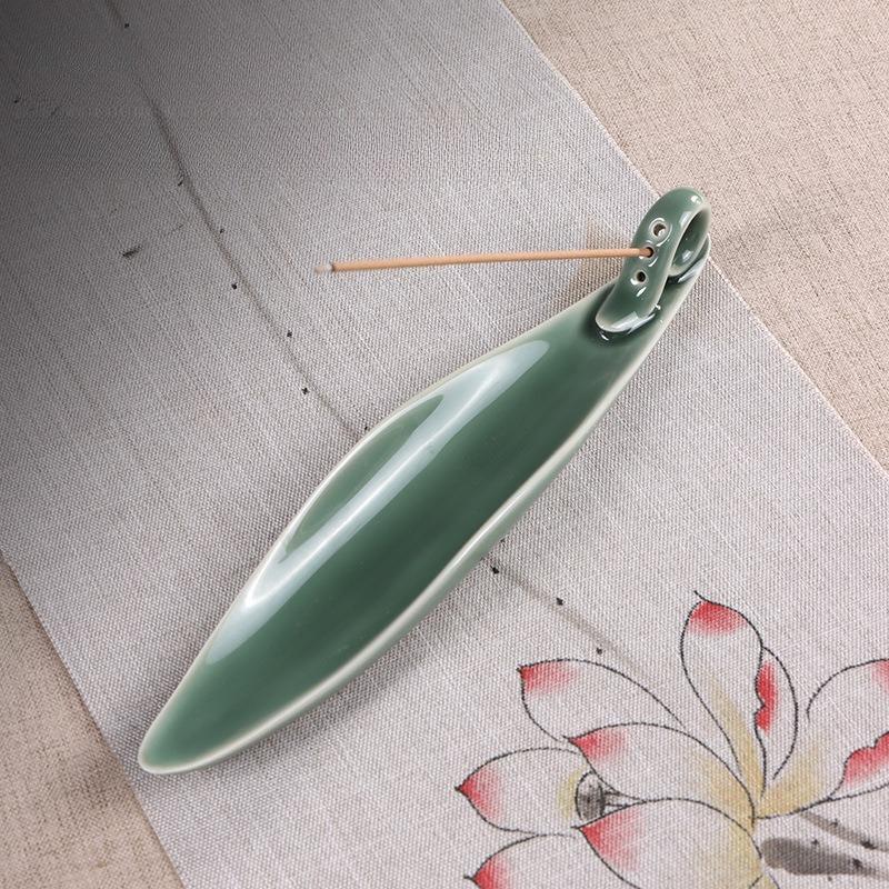 

Y Ceramic Stick Incense Burner Incense Holder Sandalwood Line Incense Holder Indoor Bedroom Decoration Aromatherapy Ornament зелёный