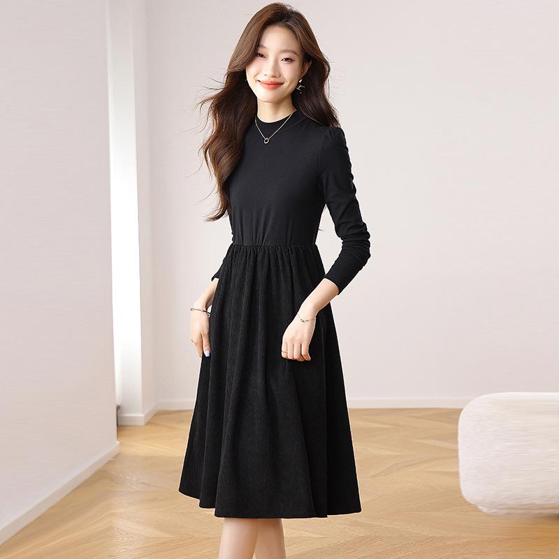 Flattering Slim Waist Dress for Petite Women - 2026 Spring Collection
