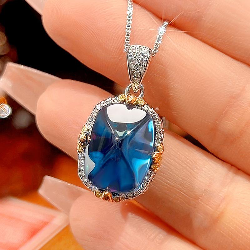 Autumn And Winter Jewelry Simulation Blue Tip Crystal Sugar Tower Retro Pendant Set 12 * 16-10 * 12