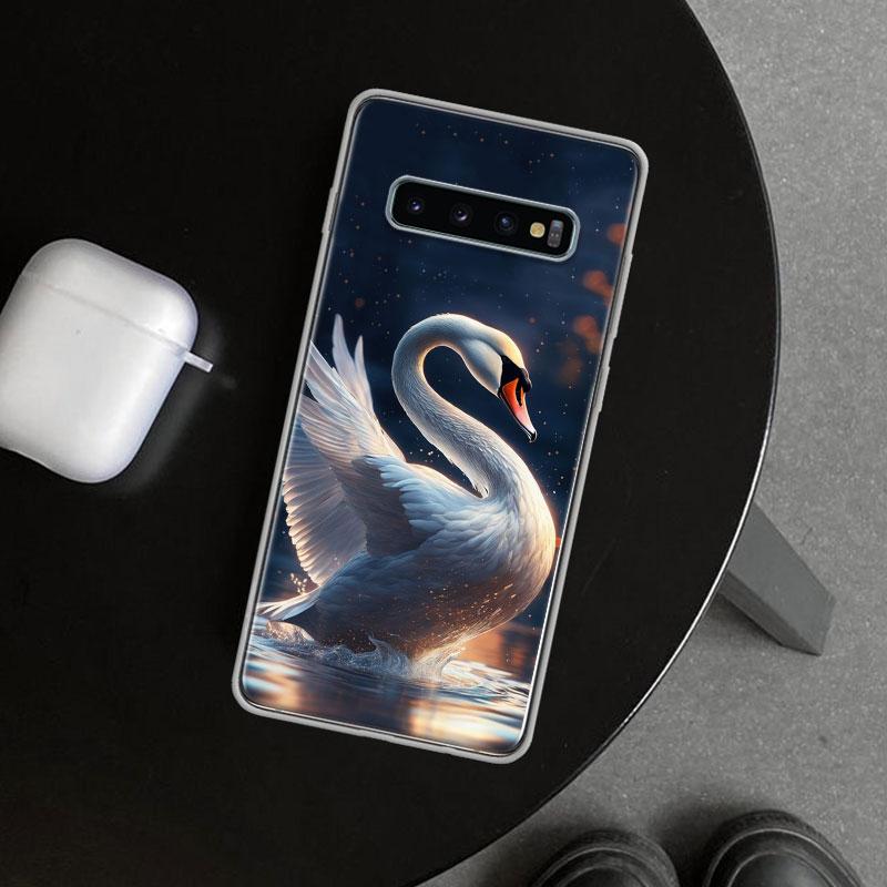 Black Swan Noble Phone Case Cover for Samsung Galaxy S26 S25 Edge S24 S23 Ultra S22 Plus S21 FE S20 + Art Customized Fundas Gala