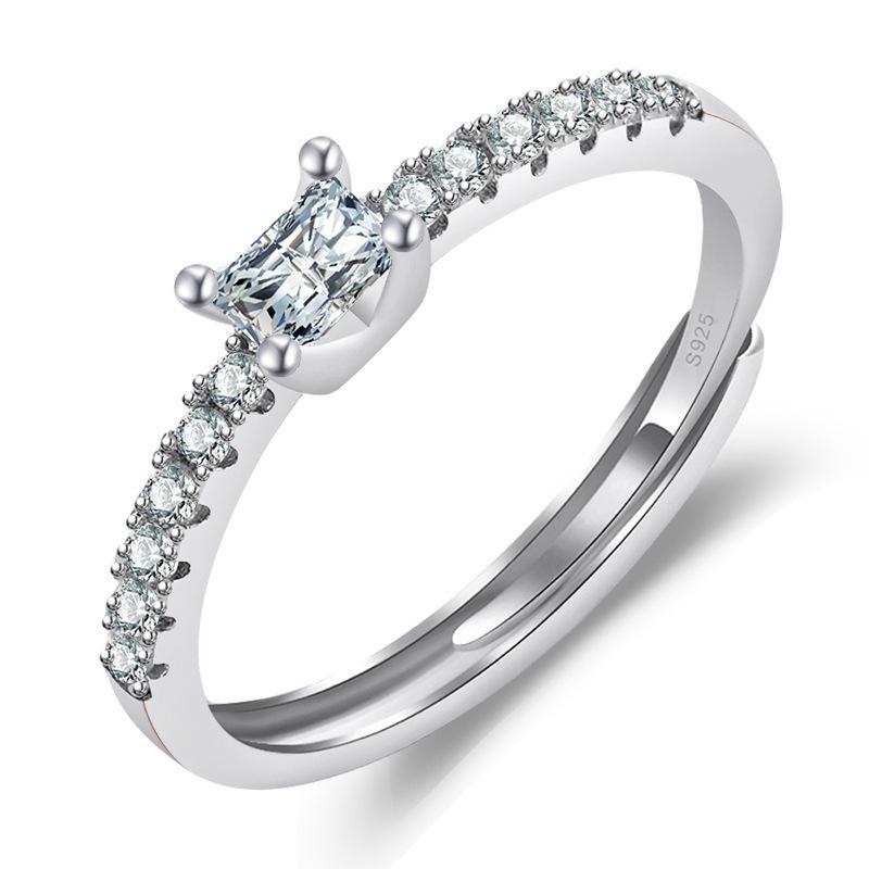 2022 Korean Fashion Women's Diamond Flash Open Ring - Stylish Hollow Design