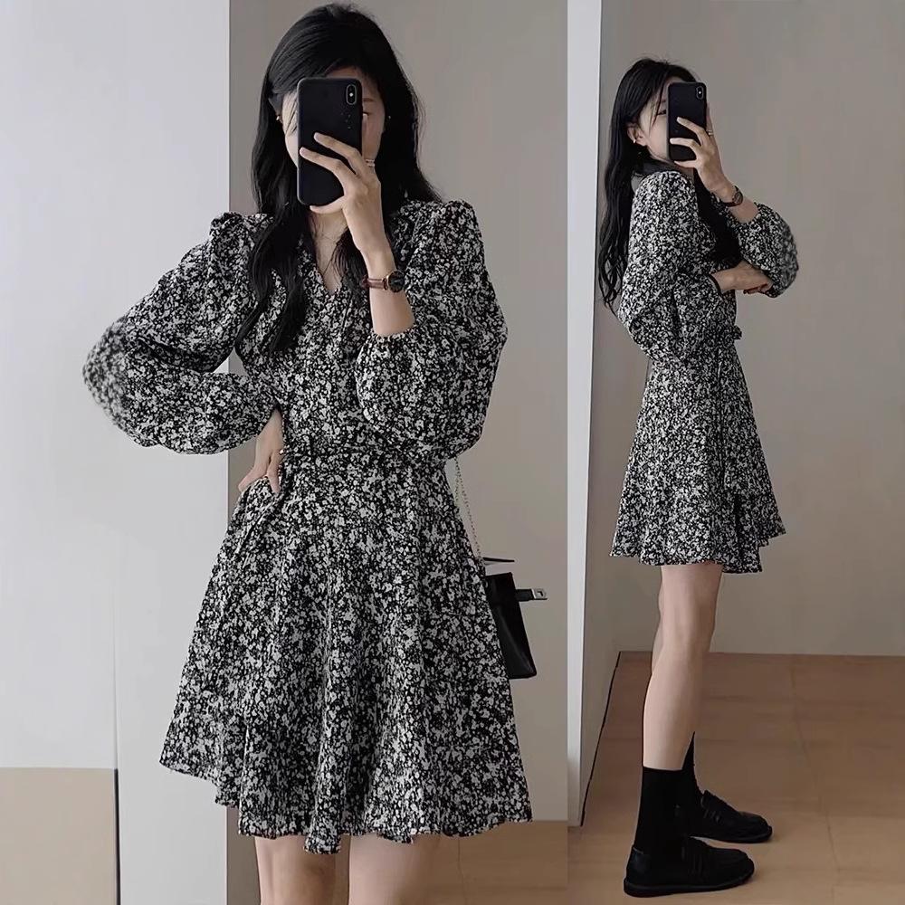 French Hepburn style design shows temperament floral dress women's spring and autumn new black versatile bottom long skirt