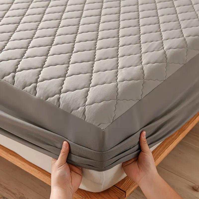 Quilted Waterproof Mattress Protector: Anti-Slip Urine Shield Cover
