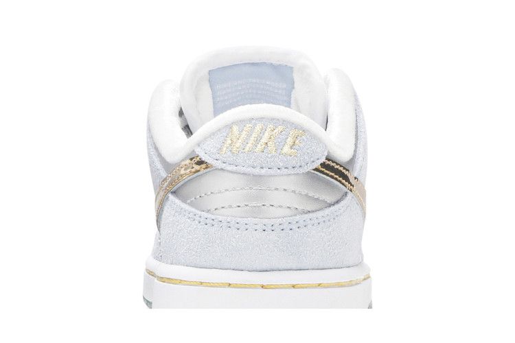Nike SB Dunk Low Sean Cliver (PS) Sneakers