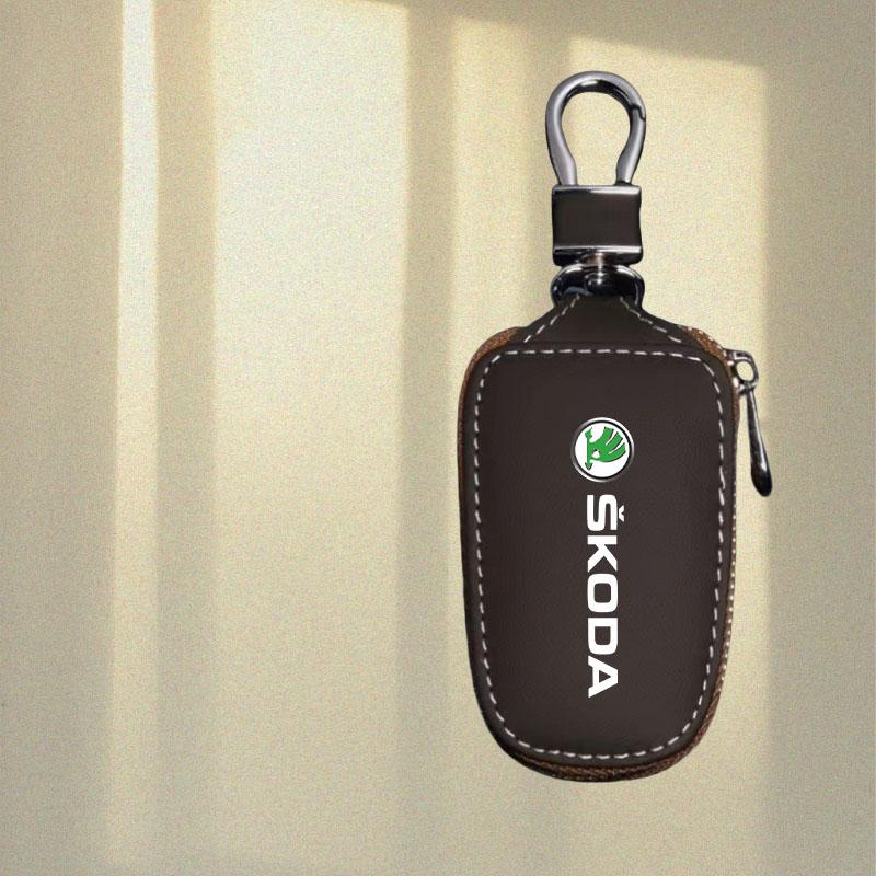 LQLT3 Leather Car Key Case Keychain for Skoda Kodiaq Rapid Fabia Enyaq Superb Octavia Karoq Key Cover Protector Bag Accessories