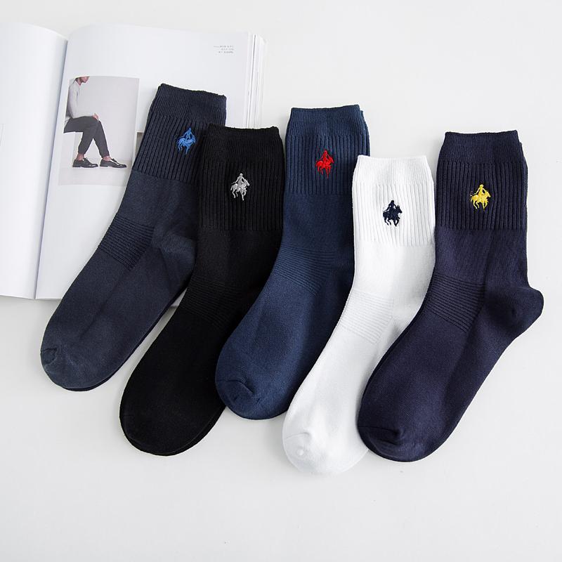 Gekämmte Baumwolle zur Herstellung hochwertiger Baumwollsocken für Herren, eine vielseitige Wahl für alle Jahreszeiten, lässige Baumwollsocken für Herren