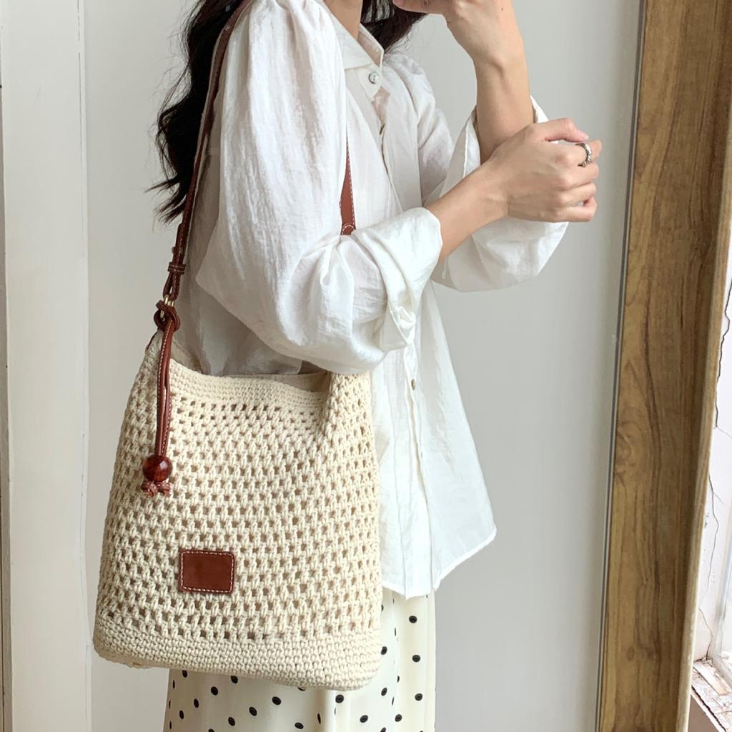 Casual Simple Hollow Cotton Thread Woven Bag Women'S Summer Pastoral One Shoulder Messenger Bag Large Capacity Tote Bag