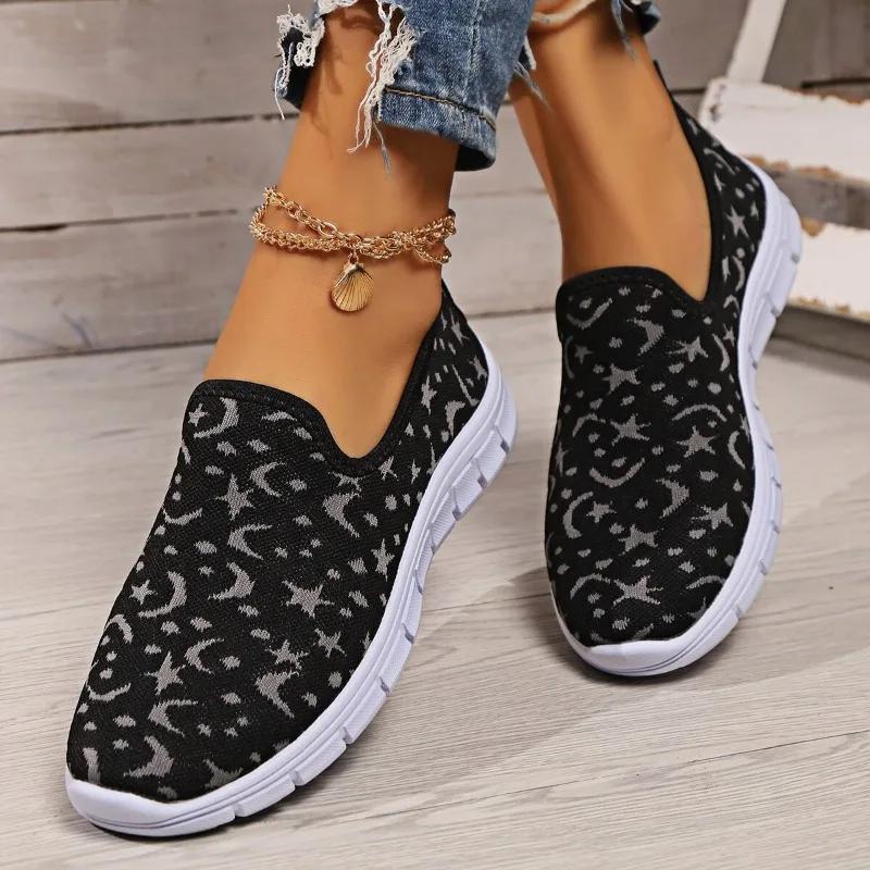 Fashion Flat Sole Shoes 2025 Summer New Design Sense Breathable Large Size Flat Sole Sports Style Casual Shoes