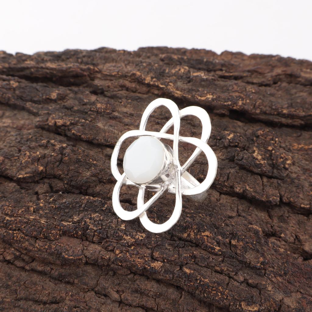 Milchiger Opal Edelstein Schmuck, 925 Sterlingsilber Ring, Handgefertigter Opal Silberring Attraktiver Silberring für Hochzeitsgeschenk