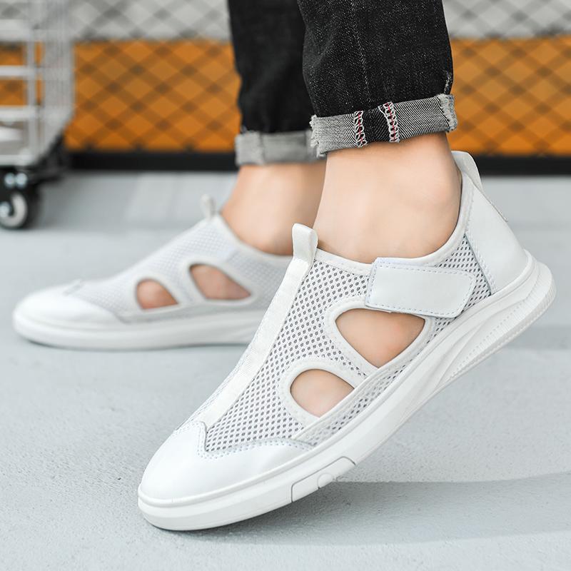 Lightweight Men Sandals Wearable Anti-slip Deodorant Baotou Beach Genuine Leather Casual Sandals Youth Latest Trend Casual Flats