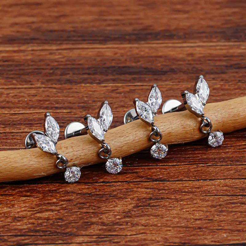 Titanium Unisex European-American Design F136 Lip Stud Ear Cartilage Piercing