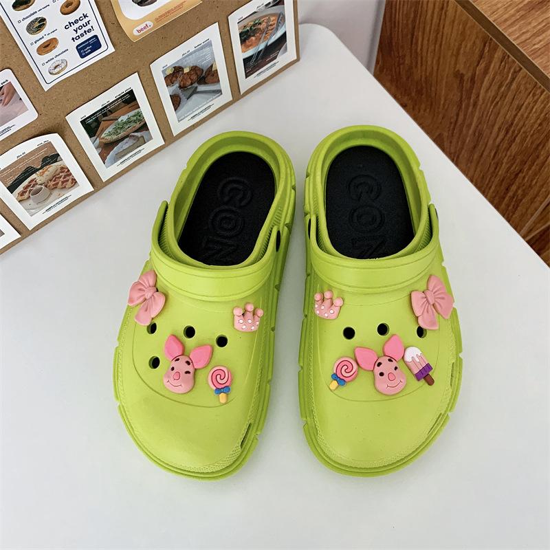 Hole shoes women's 2025 new women's muffin platform beach shoes student bag head wearing sandals