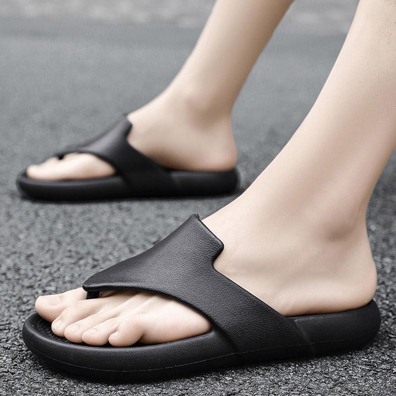 Fashion Men's Slippers Flip Flops Indoor Outdoor Beach Sandals Soft Sole Slides Summer Men Non-slip Home Slippers Flip Flops