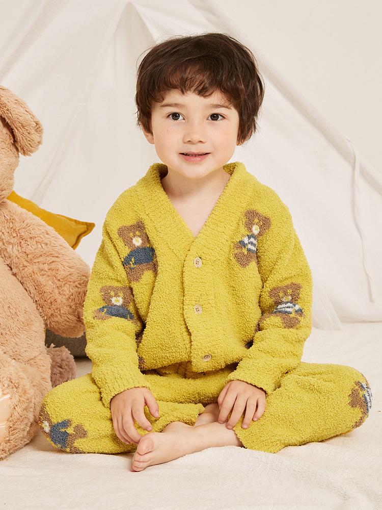 Lanweiliyang Boys' Fleece-Lined Velvet Pajamas - Cozy Autumn/Winter Set
