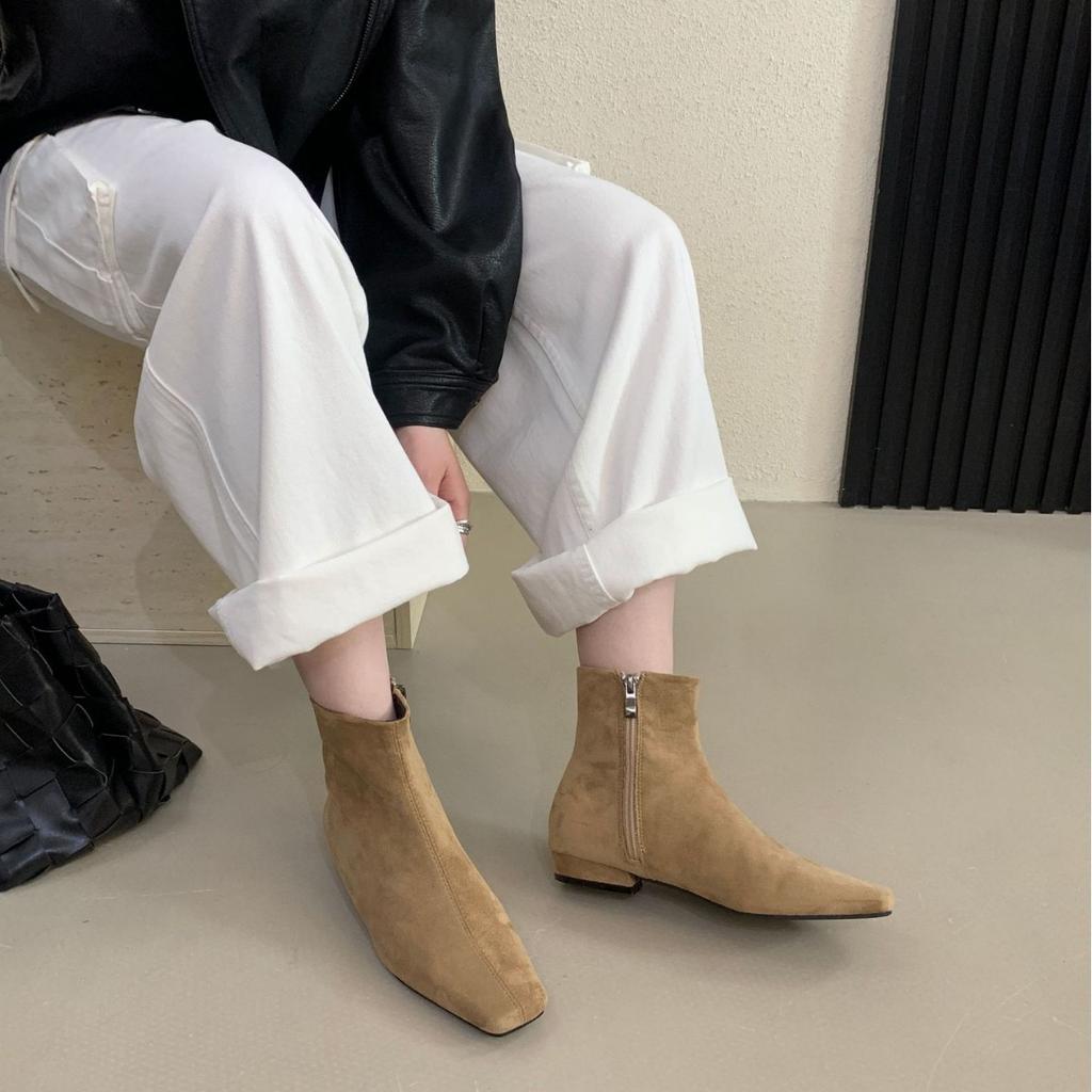 French Suede Square Ankle Boots Women's 2025 Autumn and Winter New Fashionable Thin Boots, Temperament Commuter Boots