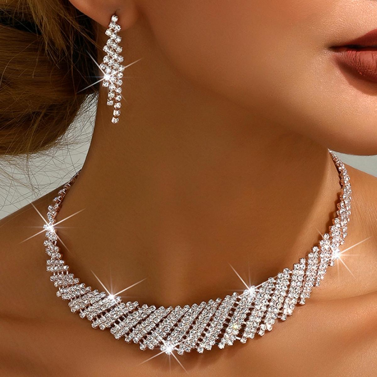 

Комплект из 3 женских украшений, европейская и американская модная серия цепочек-коготь, ожерелье из 18-каратного золота с бриллиантами, серьги, свадебные аксессуары