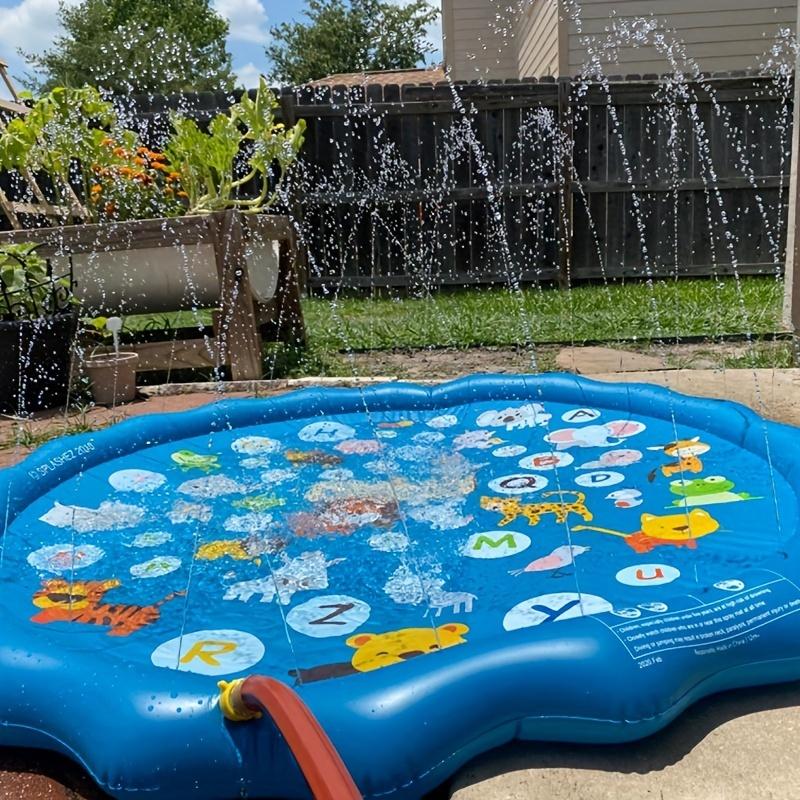 Summer children's water play toys, water sprinkling MATS for boys and girls aged 3, 4 and 5, and interactive water play toys for pets in the garden