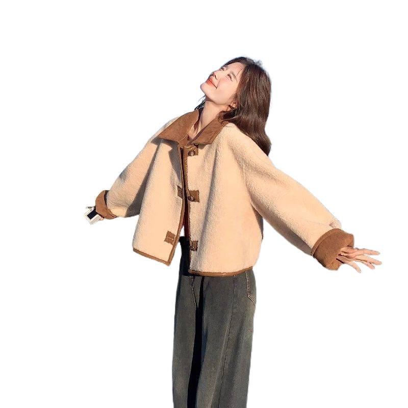 Women's Fashionable Petite Shearling Coat: Thickened, Reversible with Fur and Suede-Like Fabric, Short Anti-Suede Plush Top